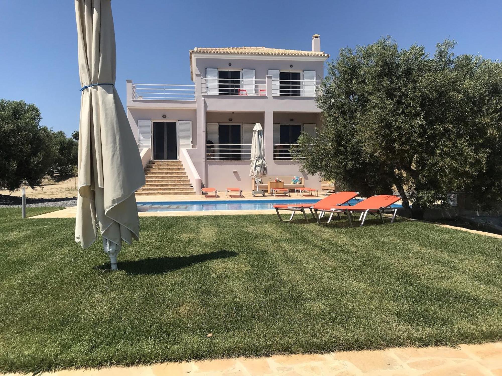 Luxurious Villa In Peloponnese With Swimming Pool Kamaria  Exterior photo